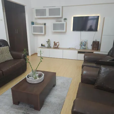 Black & White Apartment Bucharest Exterior photo
